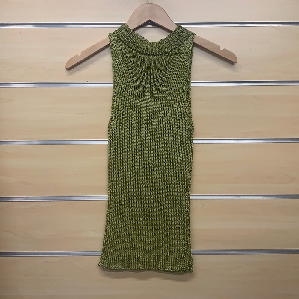 Knitted high neck tank top